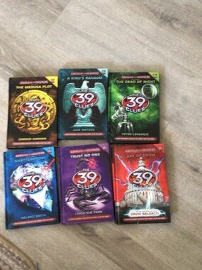 39 Clues Cahill vs Vespers Books 1-6 hardcover